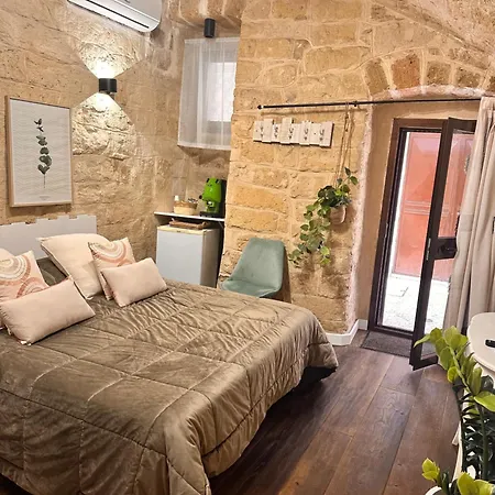 Sisters Residence-3